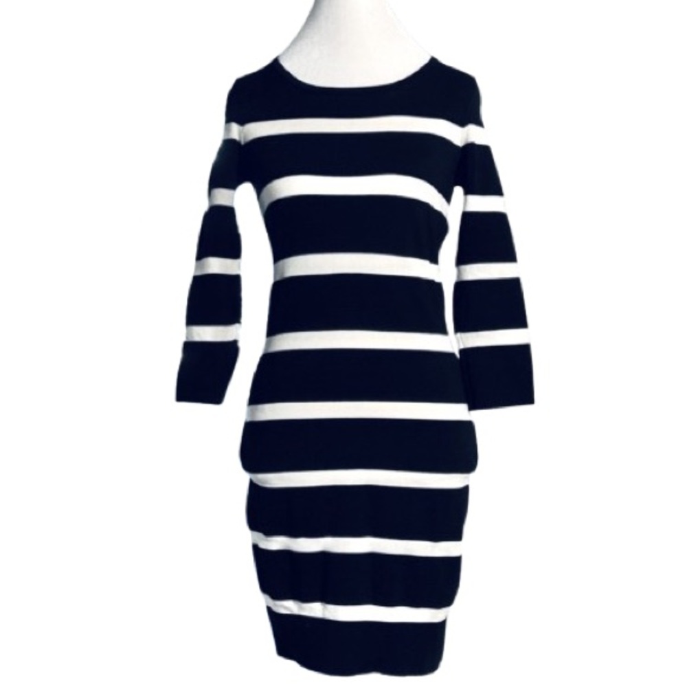 BLACK WHITE STRIPED MNG DRESS XS KNIT SWEATER LONG SLEEVED FORM FITTING